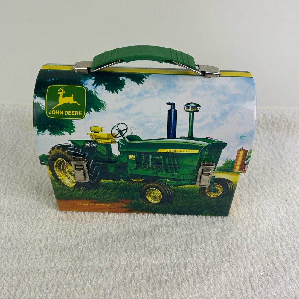 2007 Edward C. Schaefer John Deere Green & Yellow Tractor Metal/Tin Lunch Case